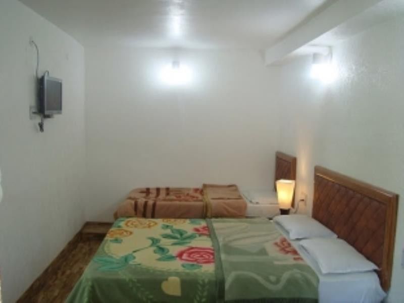Hotel New Bharat Bhimtal Exterior photo