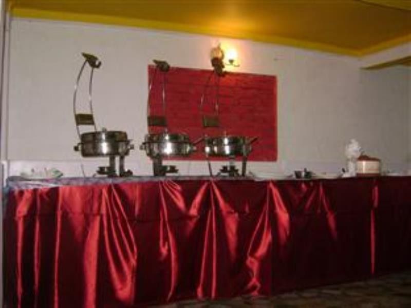 Hotel New Bharat Bhimtal Exterior photo